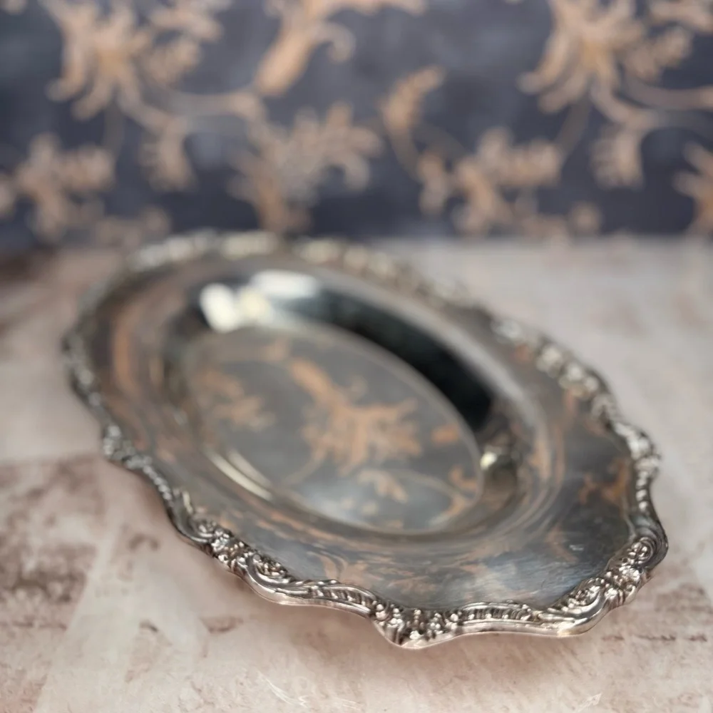 Poole Silver Co English Silverplate 1000 Ornate Oval Serving Tray